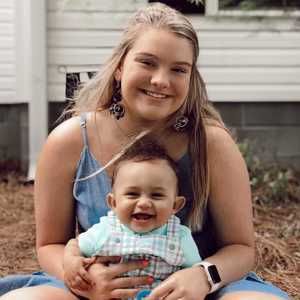 Meet your Posher, Madeline